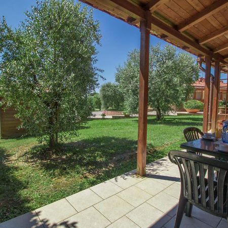Villa Locazione Turistica Trilocale Orentano Esterno foto