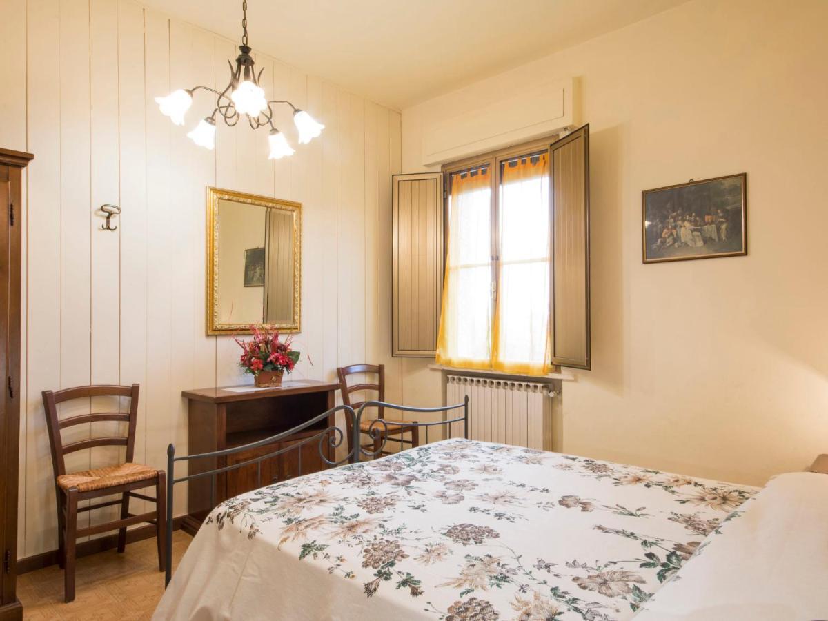 Villa Locazione Turistica Trilocale Orentano Esterno foto
