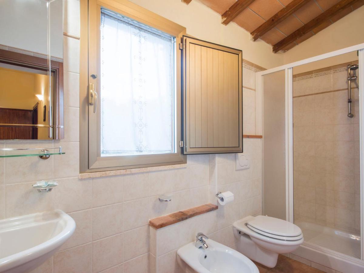 Villa Locazione Turistica Trilocale Orentano Esterno foto