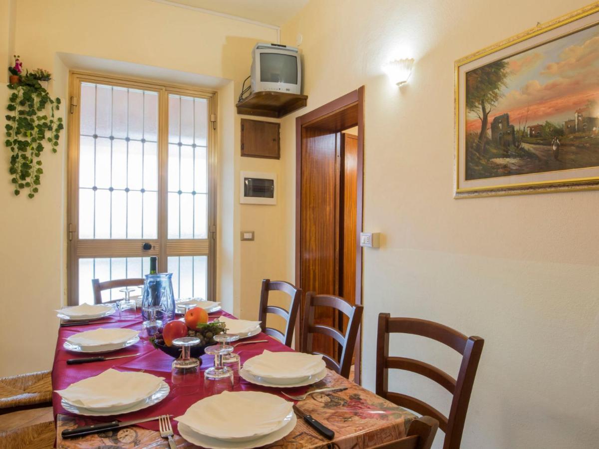 Villa Locazione Turistica Trilocale Orentano Esterno foto