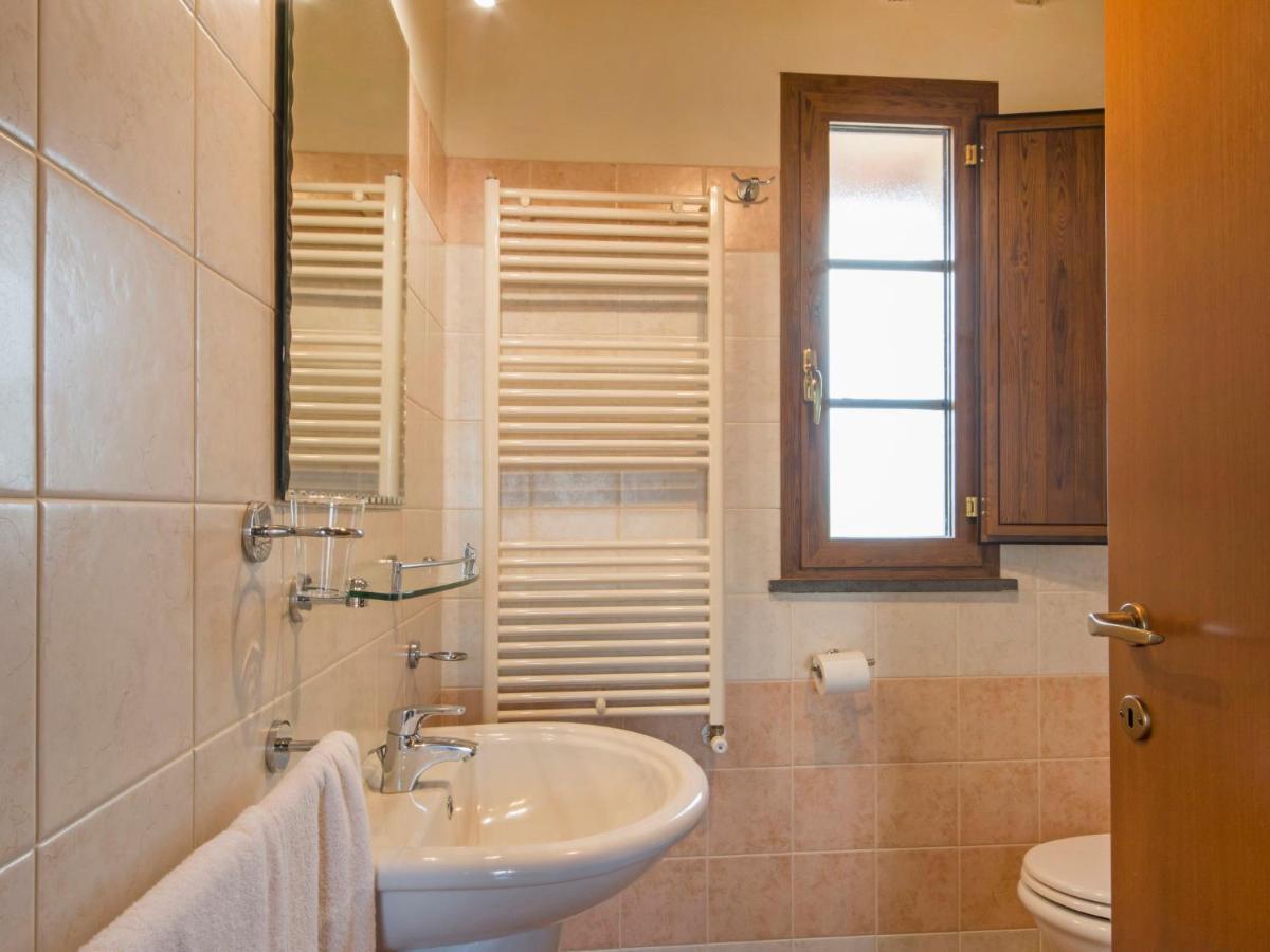 Villa Locazione Turistica Trilocale Orentano Esterno foto